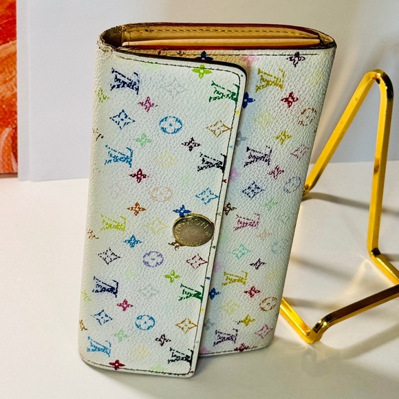 Louis Vuitton With Multicolor Sarah Wallet - Picture 11 of 15